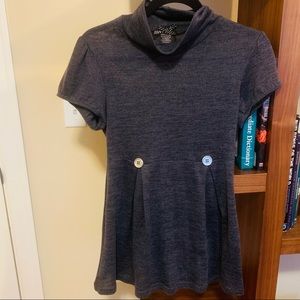 Hiatus-short sleeved turtleneck top